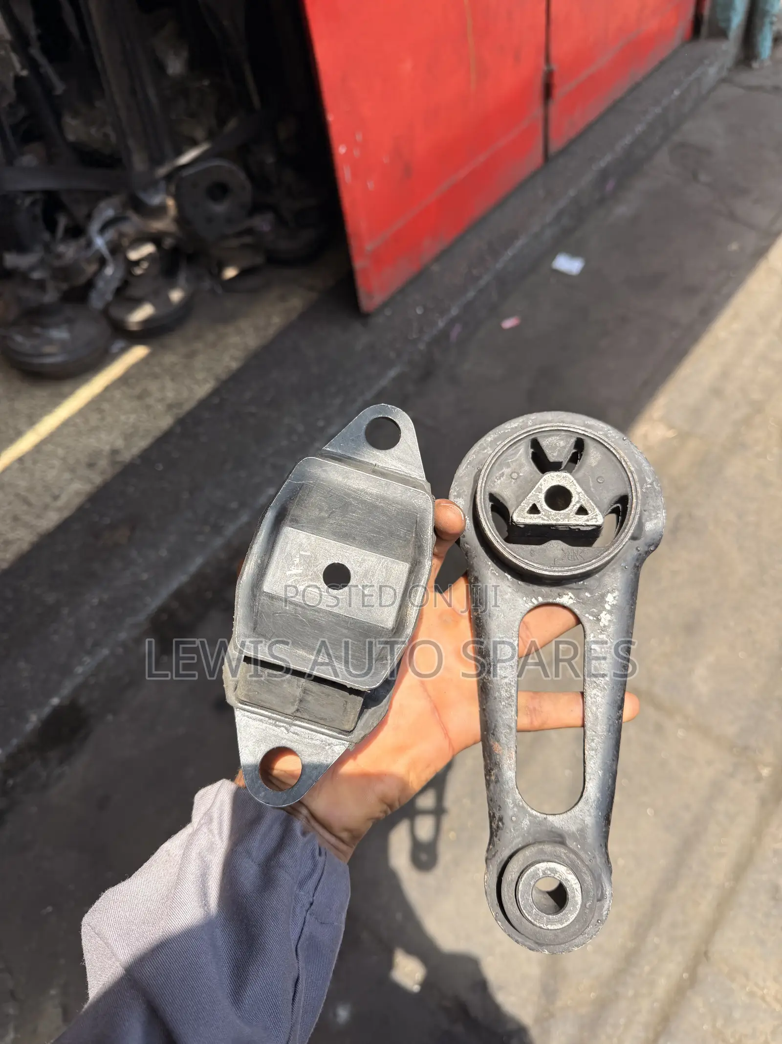 Nissan Note March Gearbox Mounts