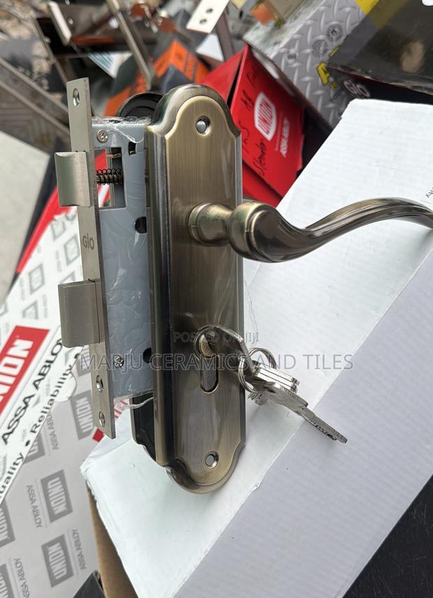 Gio Lock Suitable for Both Commercial and Residential Purposes