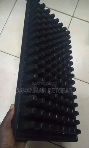 Super Seeder - Plant Seeds Easily Onto the Seedlings Trays