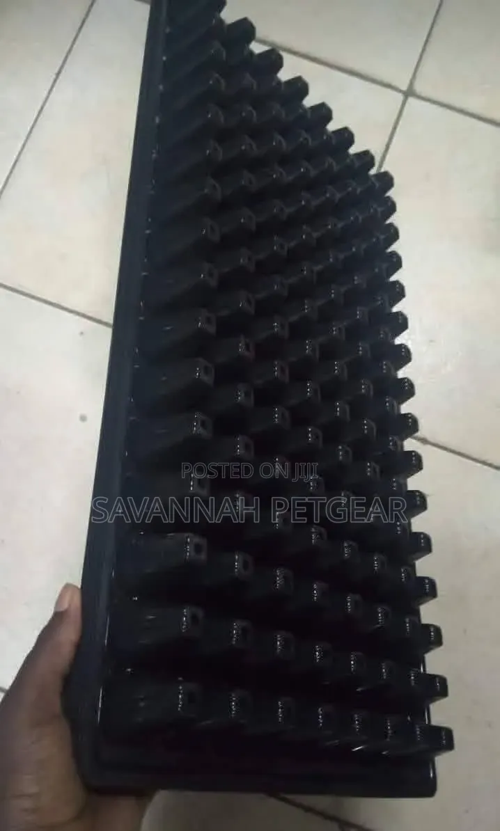 Super Seeder - Plant Seeds Easily Onto the Seedlings Trays