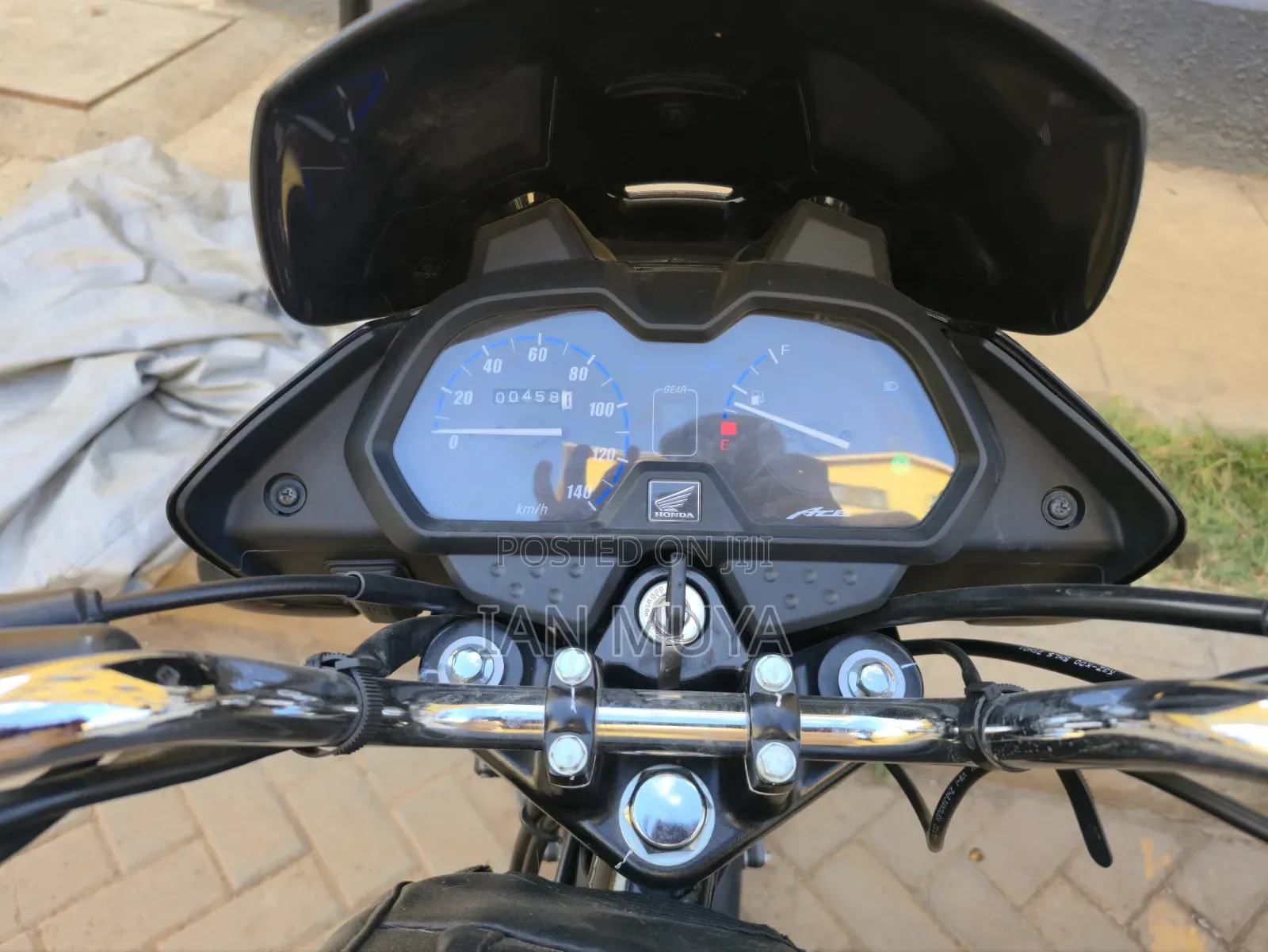 New Honda CB 2025 Black