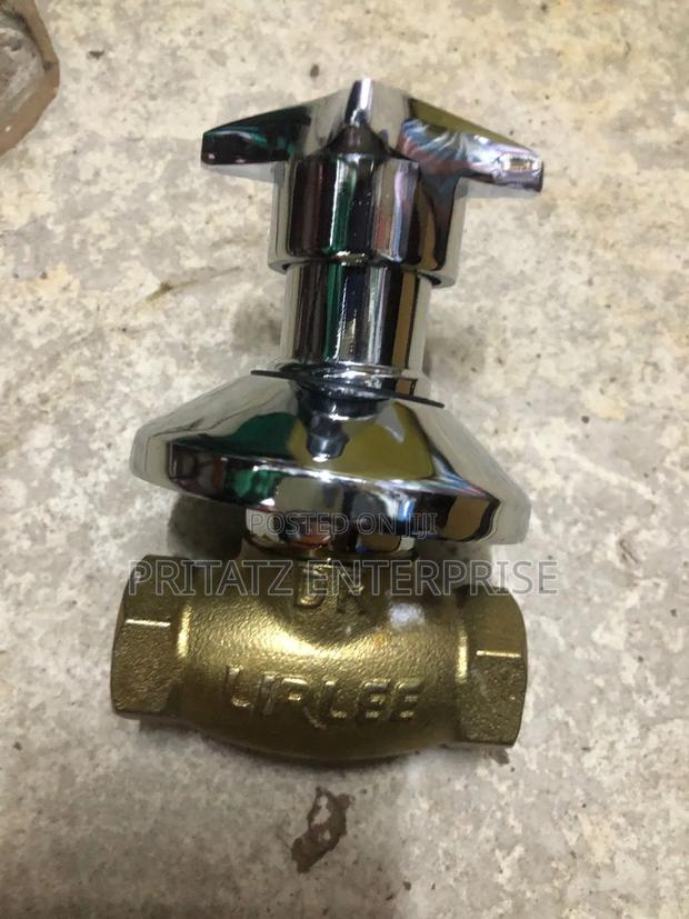 Concealed Shower Tap - main view