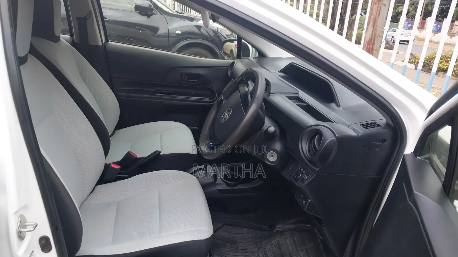 Toyota Aqua 2015 White