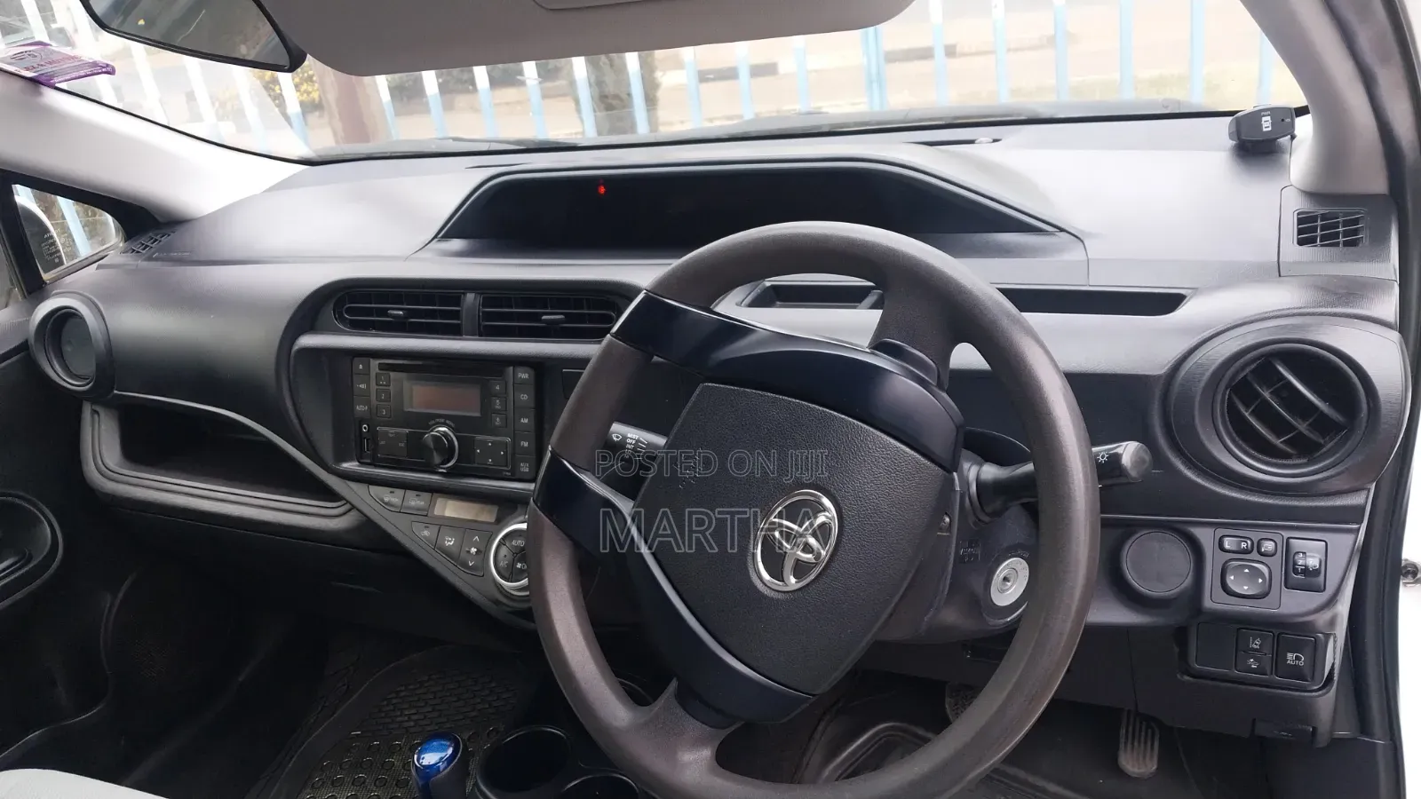 Toyota Aqua 2015 White