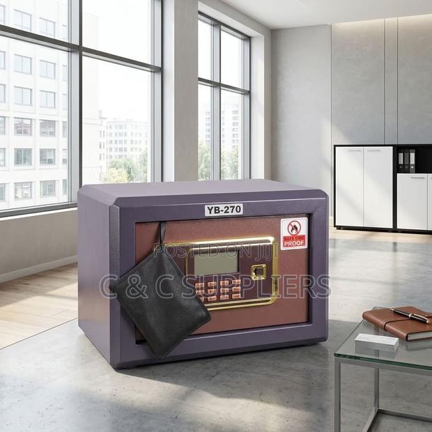 Heavy Duty 28Kgs Safe Box.