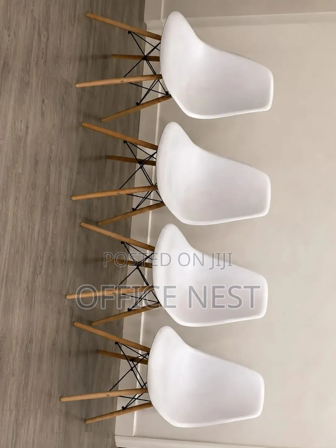 White Dining Chair – Scandinavian Plastic Chair With Wooden Legs