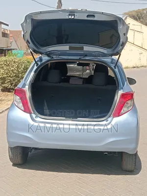 Toyota Vitz 2012 Blue