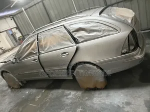 Restoration and Spray Painting of Vehicles