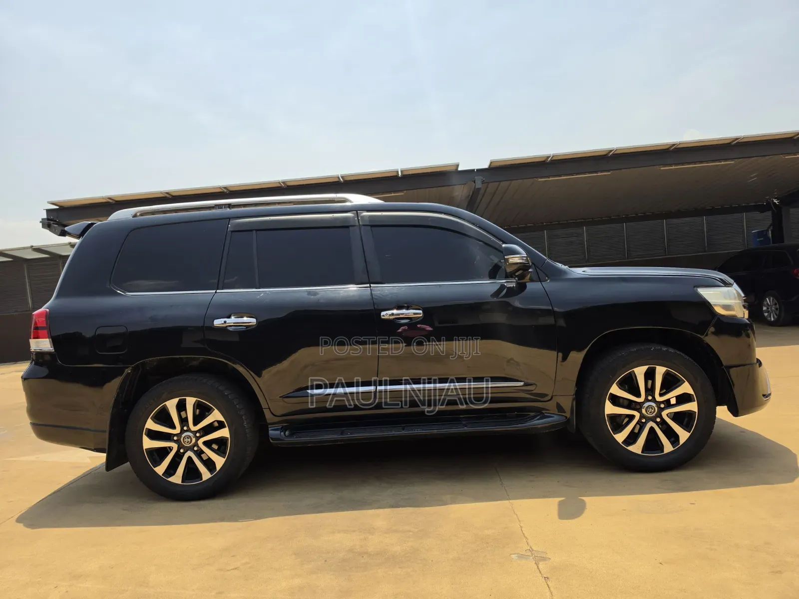 Toyota Land Cruiser Prado 2011 Black