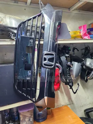 Honda Vezel Grill 2015