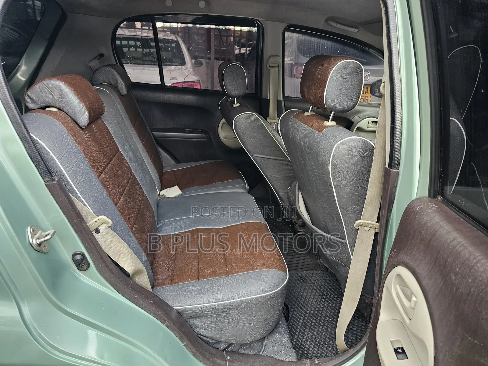 Toyota Passo 2012 Green
