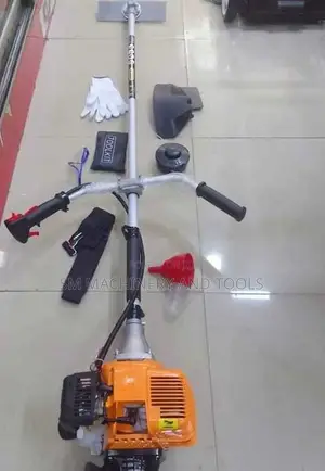 Dera 4 Stroke Brush Cutter