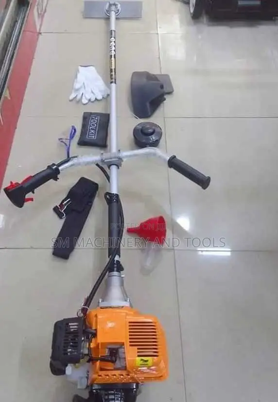 Dera 4 Stroke Brush Cutter