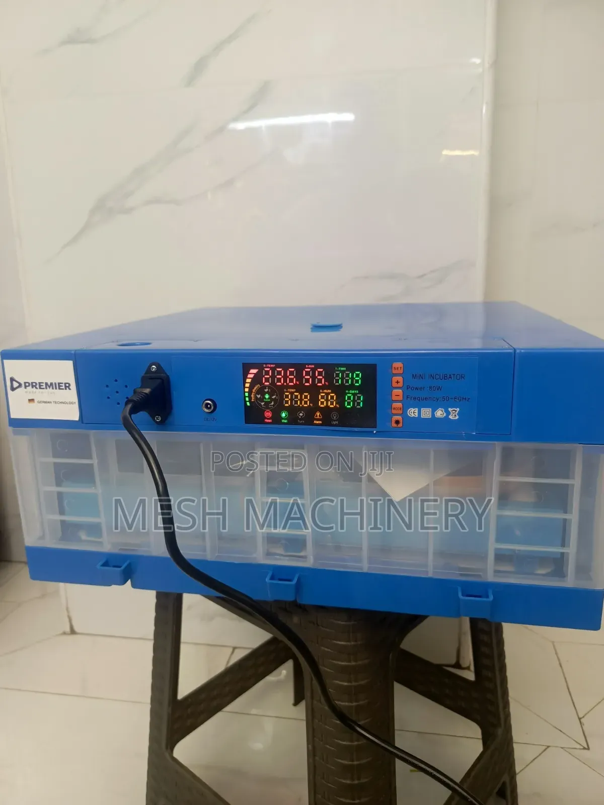 Premier 64Eggs Incubator