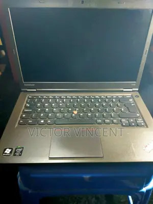 Laptop Lenovo ThinkPad T440p 4GB Intel Core i5 HDD 500GB