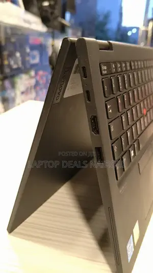 Laptop Lenovo ThinkPad x13 Yoga 16GB Intel Core i7 SSD 512GB