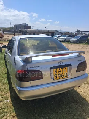 Toyota Corolla 2000 Silver