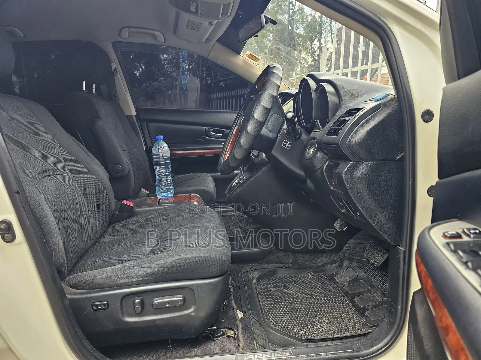 Toyota Harrier 2010 White
