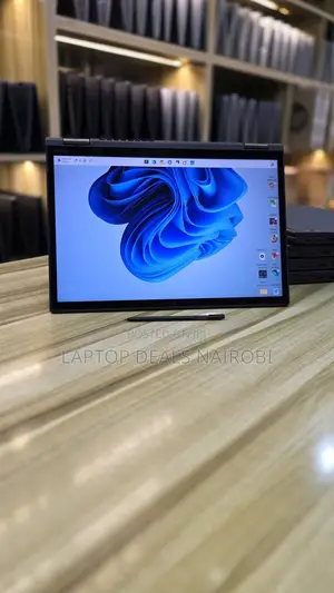 Laptop Lenovo ThinkPad x13 Yoga 16GB Intel Core i7 SSD 512GB