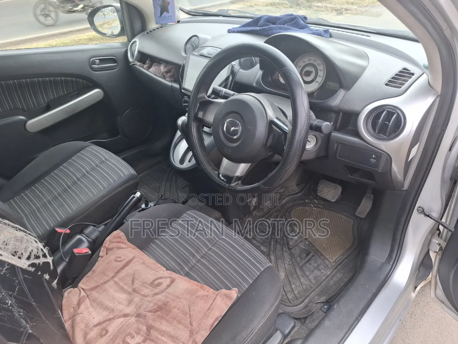 Mazda Demio 2010 Gray