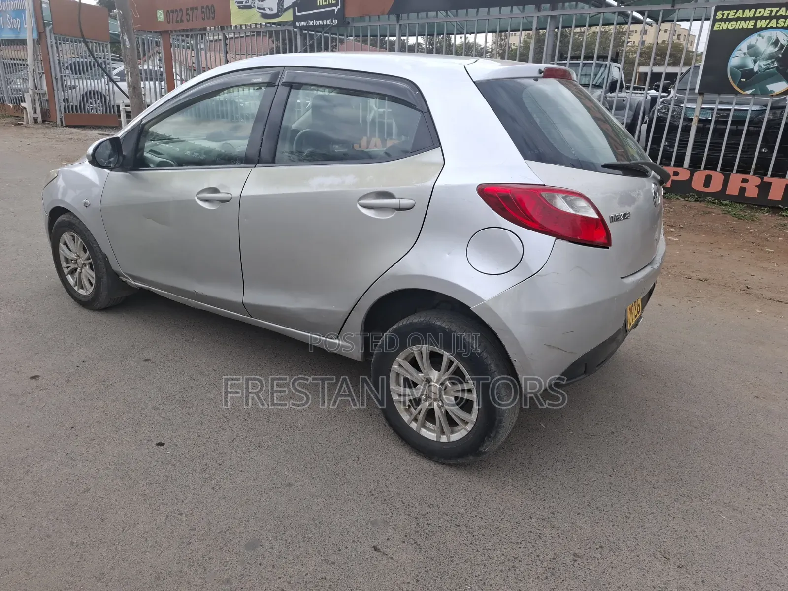 Mazda Demio 2010 Gray