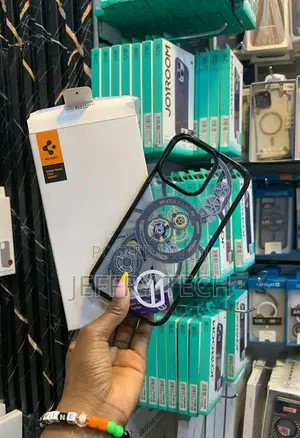 Spigen Ultra Hybrid Chronos C11 Its for the Samsung Galaxy S25 Ultra.