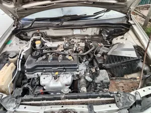 Toyota Vitz 2006 Silver