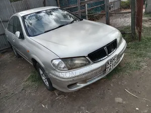 Toyota Vitz 2006 Silver
