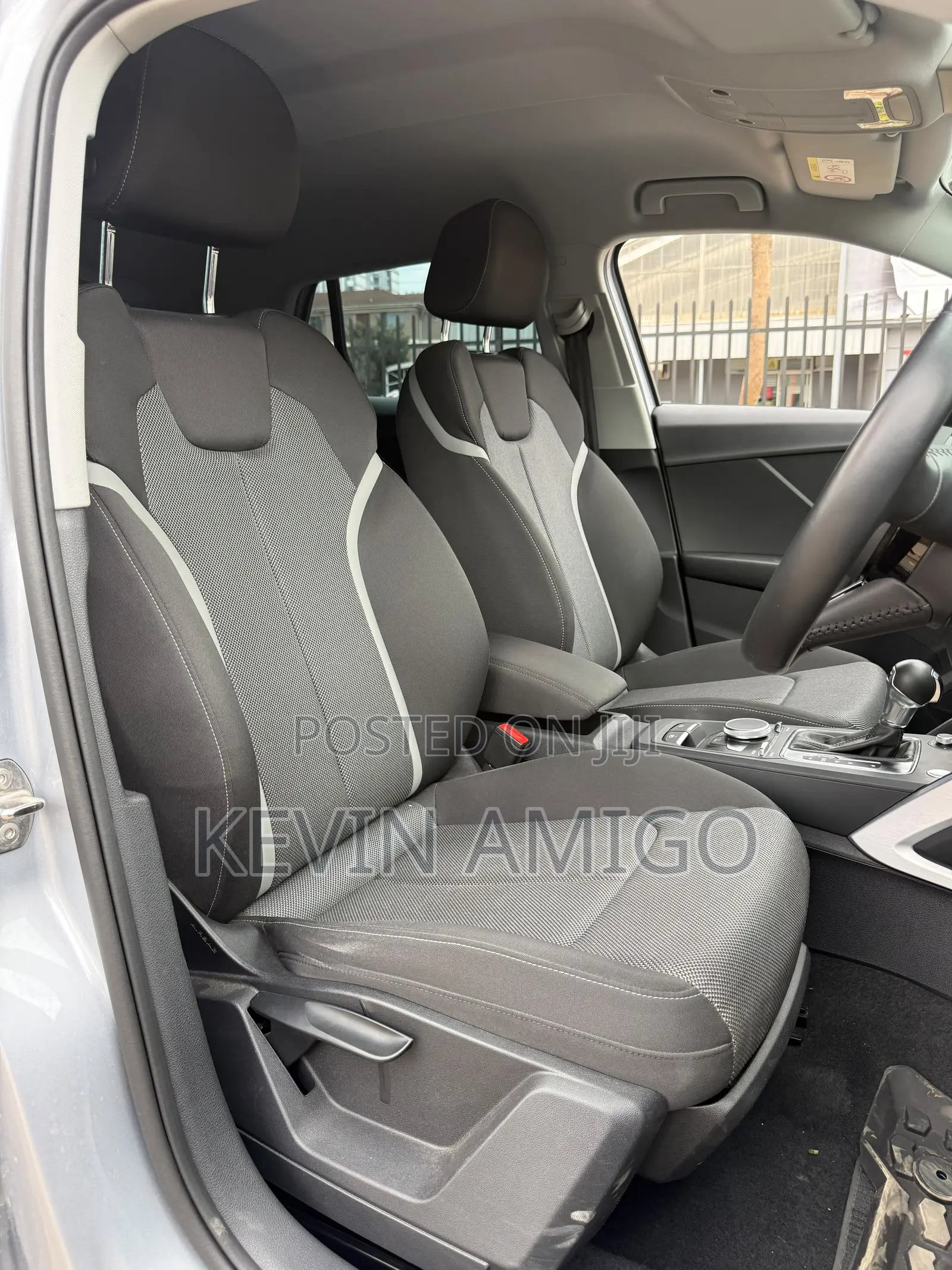 Audi Q2 2019 Silver