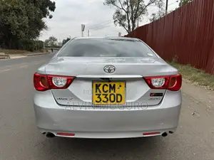 Toyota Mark X 2010 Silver