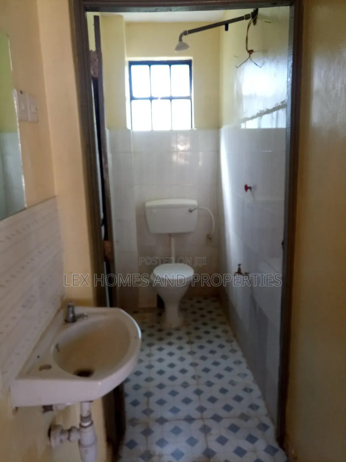 Mini Flat in Maasai Lodge for rent