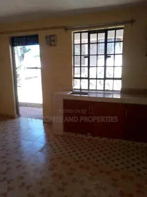 Mini Flat in Maasai Lodge for rent