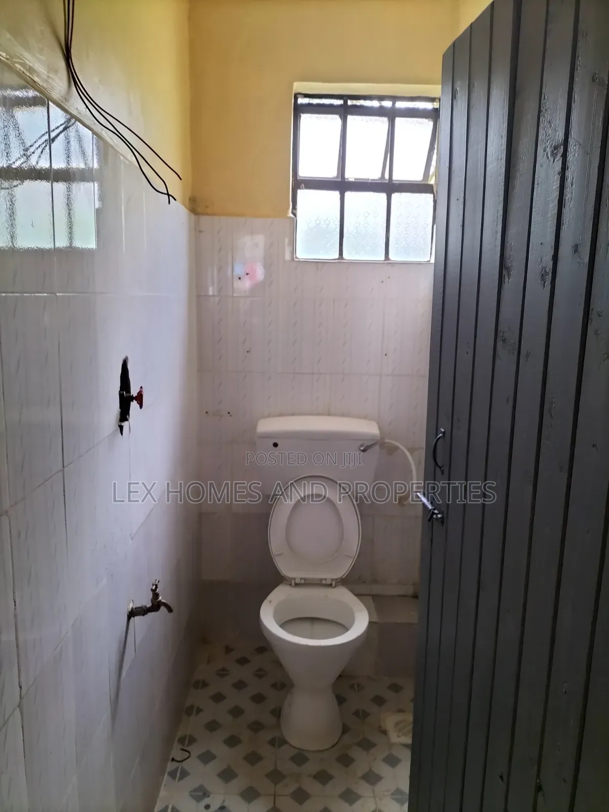 Mini Flat in Maasai Lodge for rent