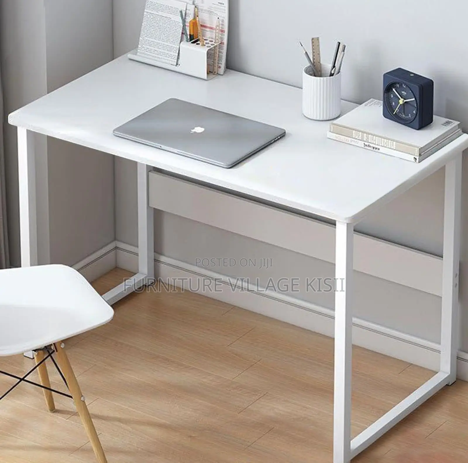 Office Table;1.4M Computer Desk With Metallic Base.