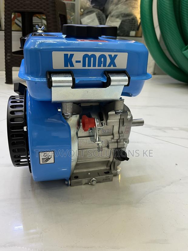 7.5hp K-Max Diesel Engine