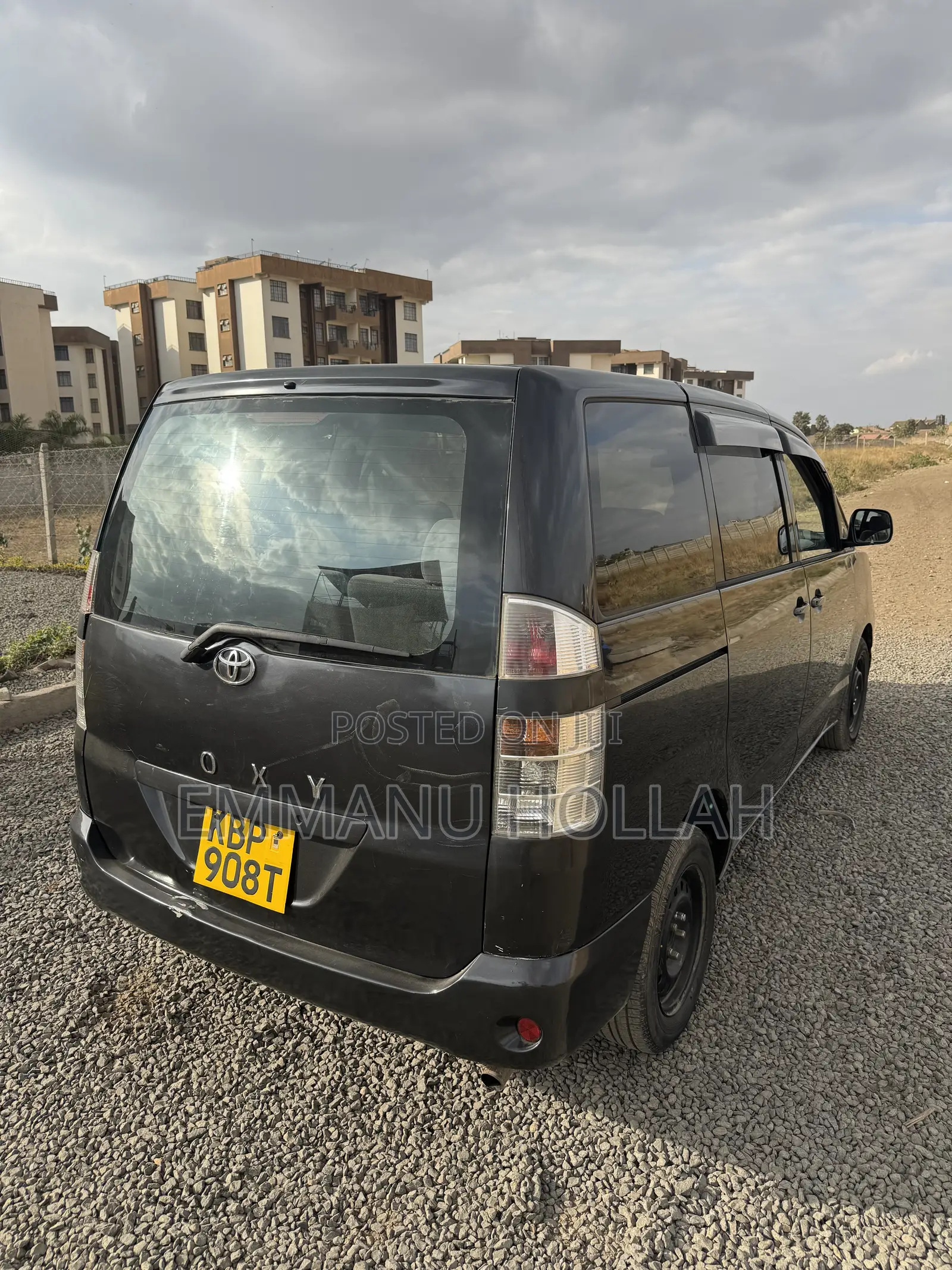Toyota Voxy X 2WD 8-Seater 2006 Black