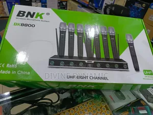 BNK Wireless Microphone 8800