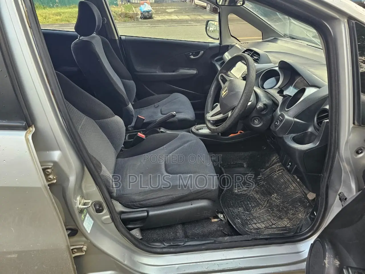 Honda Fit 2010 Silver