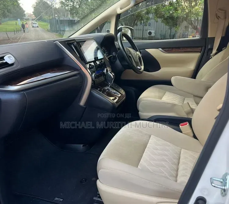 Toyota Alphard 2019 White