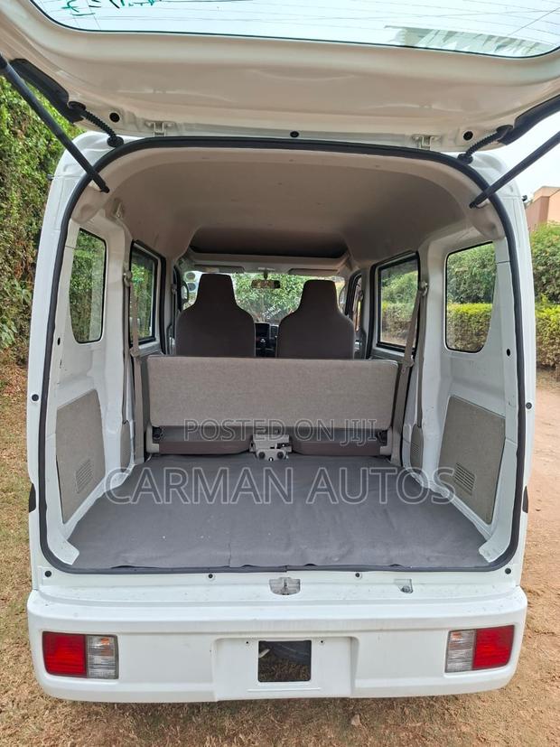 Suzuki Every 2020 White - thumbnail 8