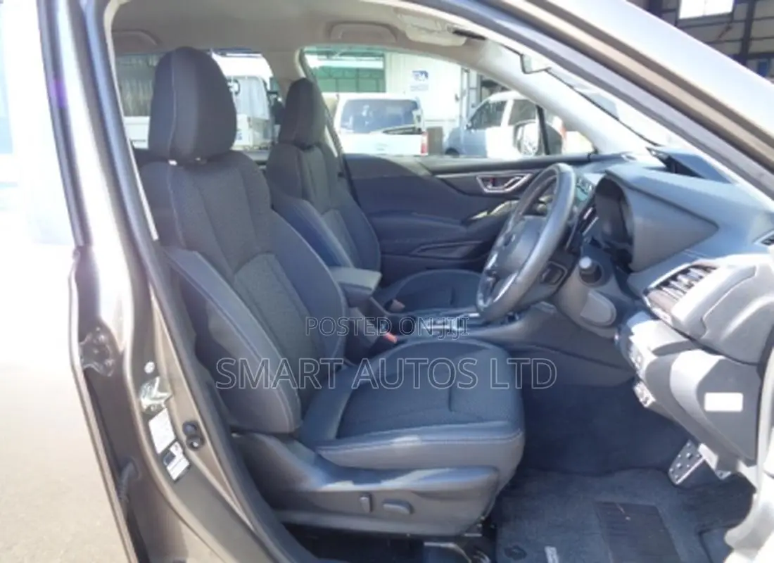 Subaru Forester 2.0XT Touring AWD 2018 Beige