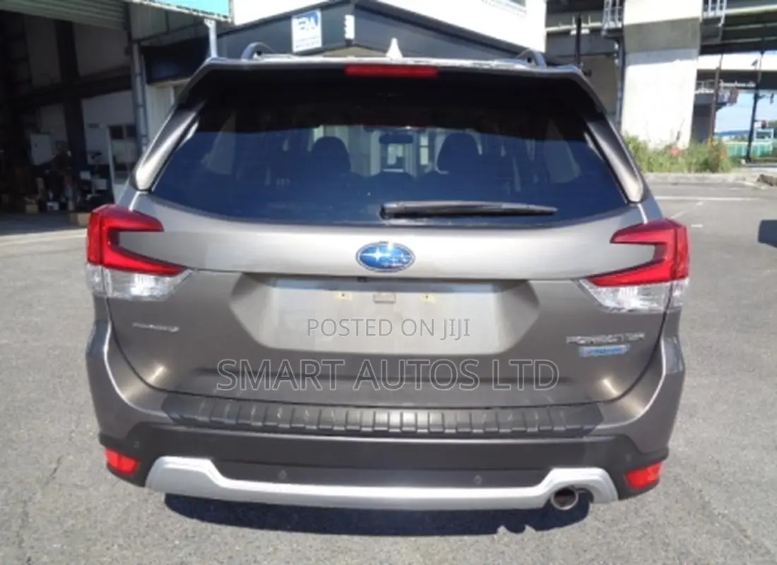 Subaru Forester 2.0XT Touring AWD 2018 Beige