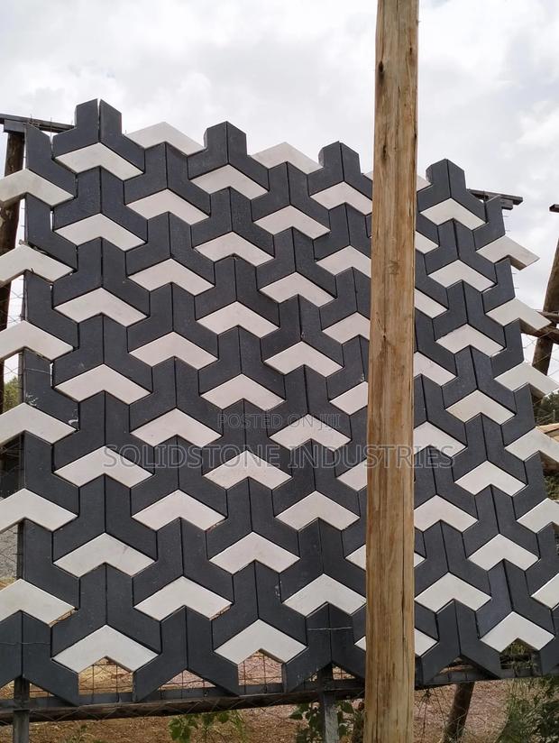 Primium CABRO Paving Blocks -Solidstone Industries. - main view