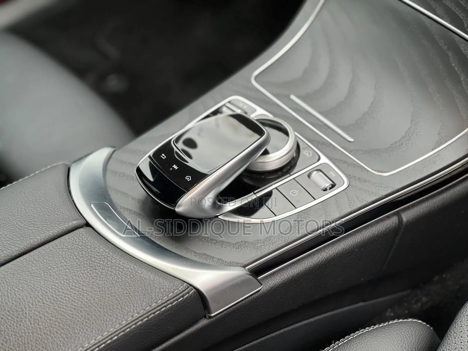 Mercedes-Benz C200 2019 White