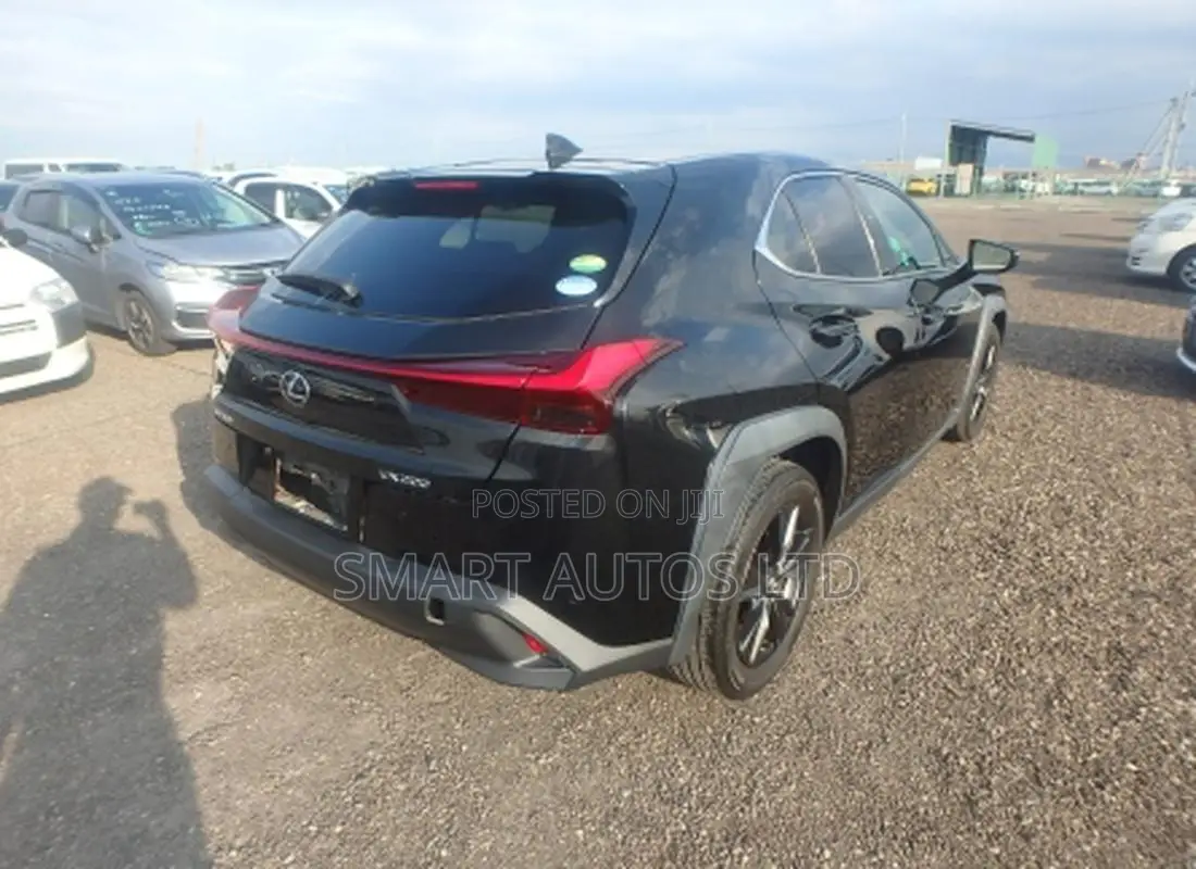 Lexus UX 200 2019 Black