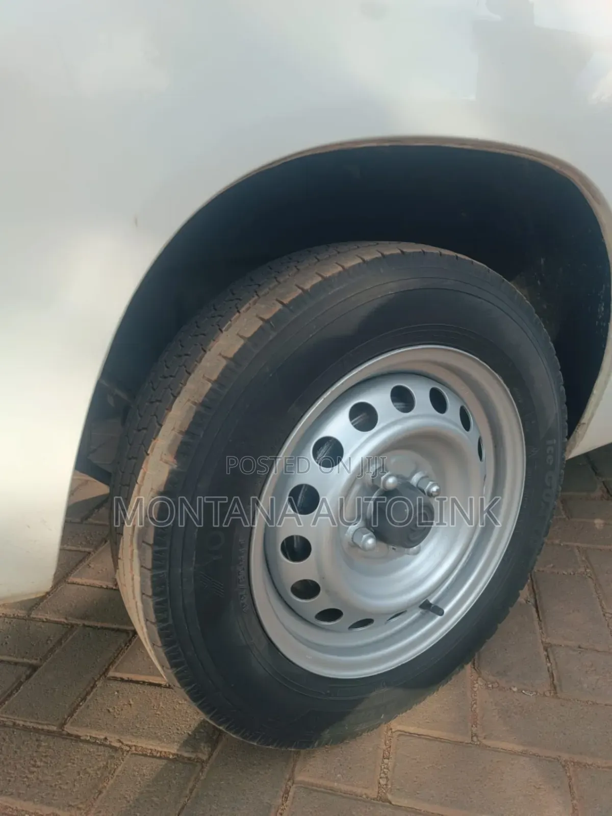 Toyota Succeed 2019 White