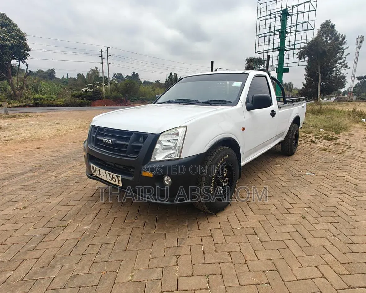 Isuzu D-MAX 2014 White