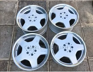 Mercedes Benz Customised Rims