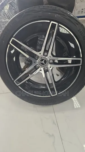 Mercedes Benz Customised Rims