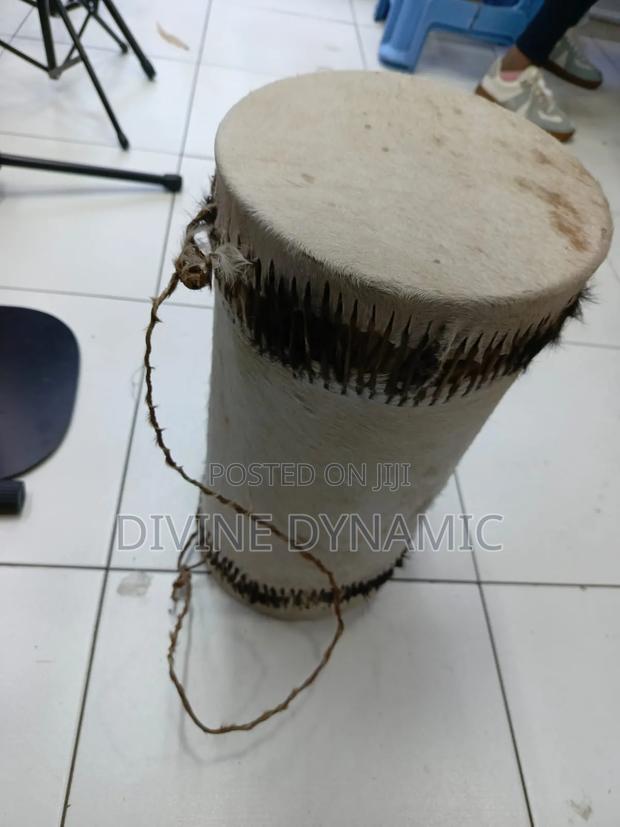 Traditional African Hand Drum (Skin-Headed Drum) - main view